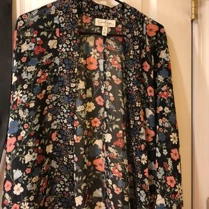 Jessica Simpson Maternity kimono